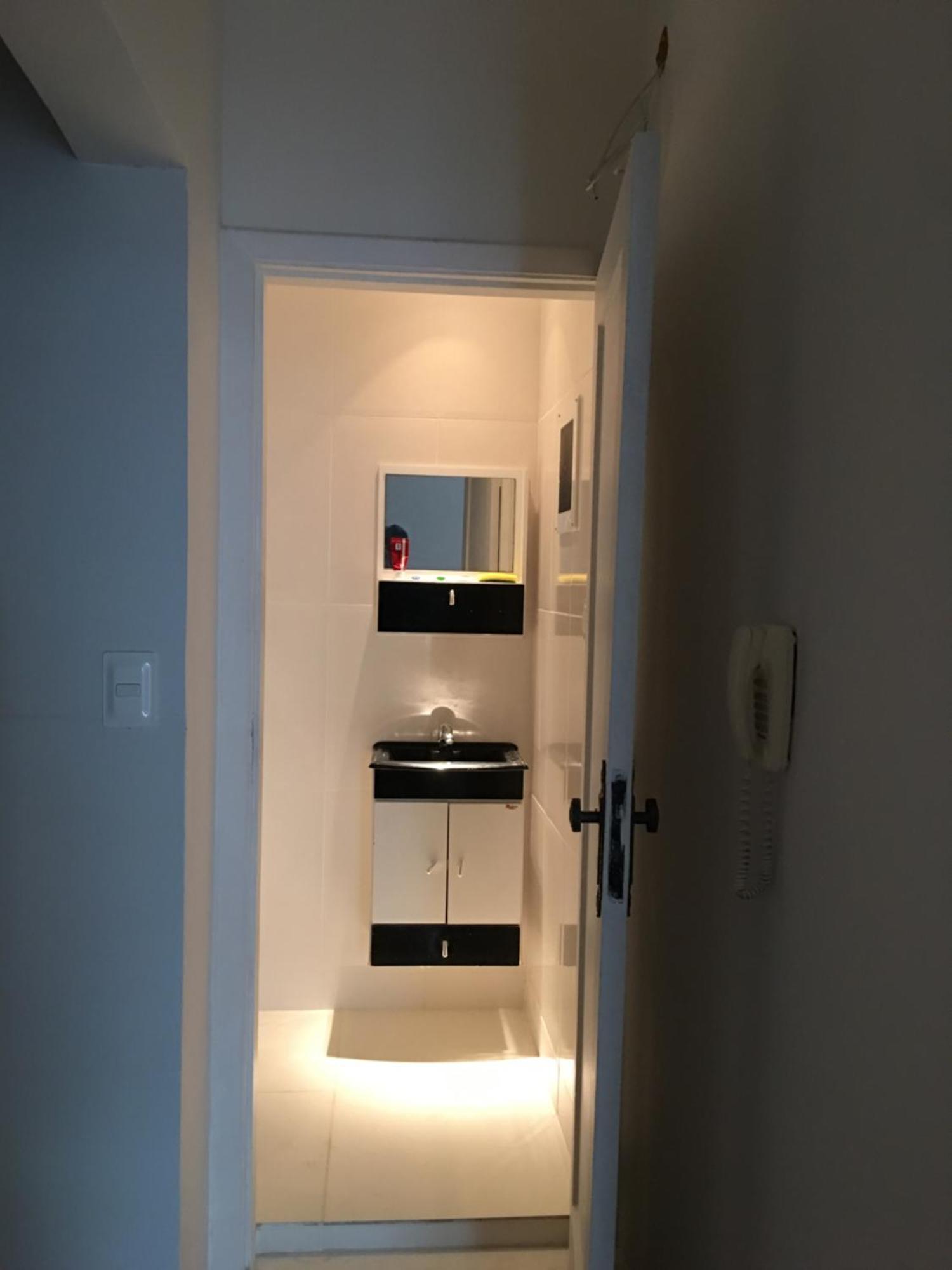 1 Block From Copacabana Beach, Whole Apt, Posto 4 Rio de Janeiro Exterior foto